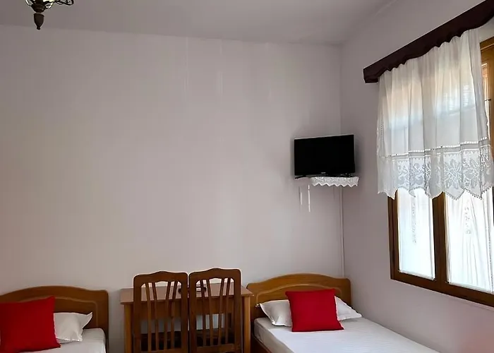 Отель Hotel Berati Берат