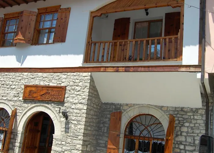 Hotel Berati 3* Берат