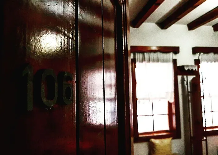 Отель Hotel Berati Берат