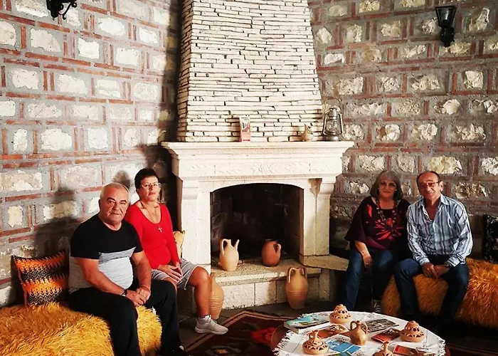 Hotel Berati Отель