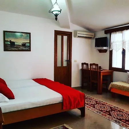 Hotel Berati 3* Berat