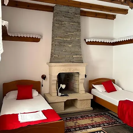 Hotel Berati 3*
