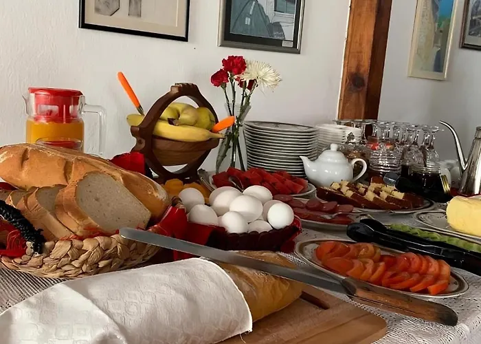 호텔 Hotel Berati 3*