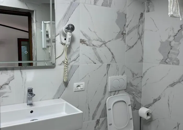 호텔 Hotel Berati 베라트